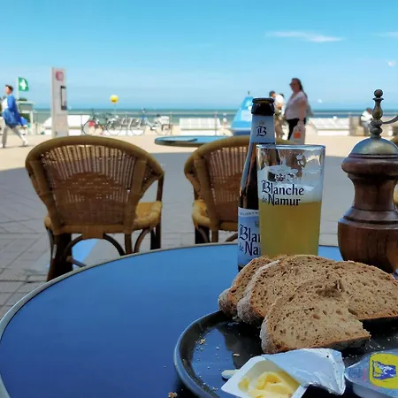 Appartement Awesome In With Wifi Oostende